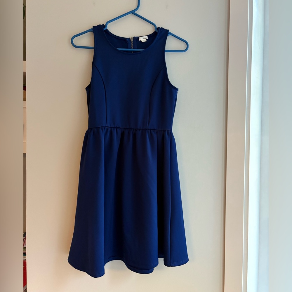 Elegant Sleeveless Blue Dress From Garage